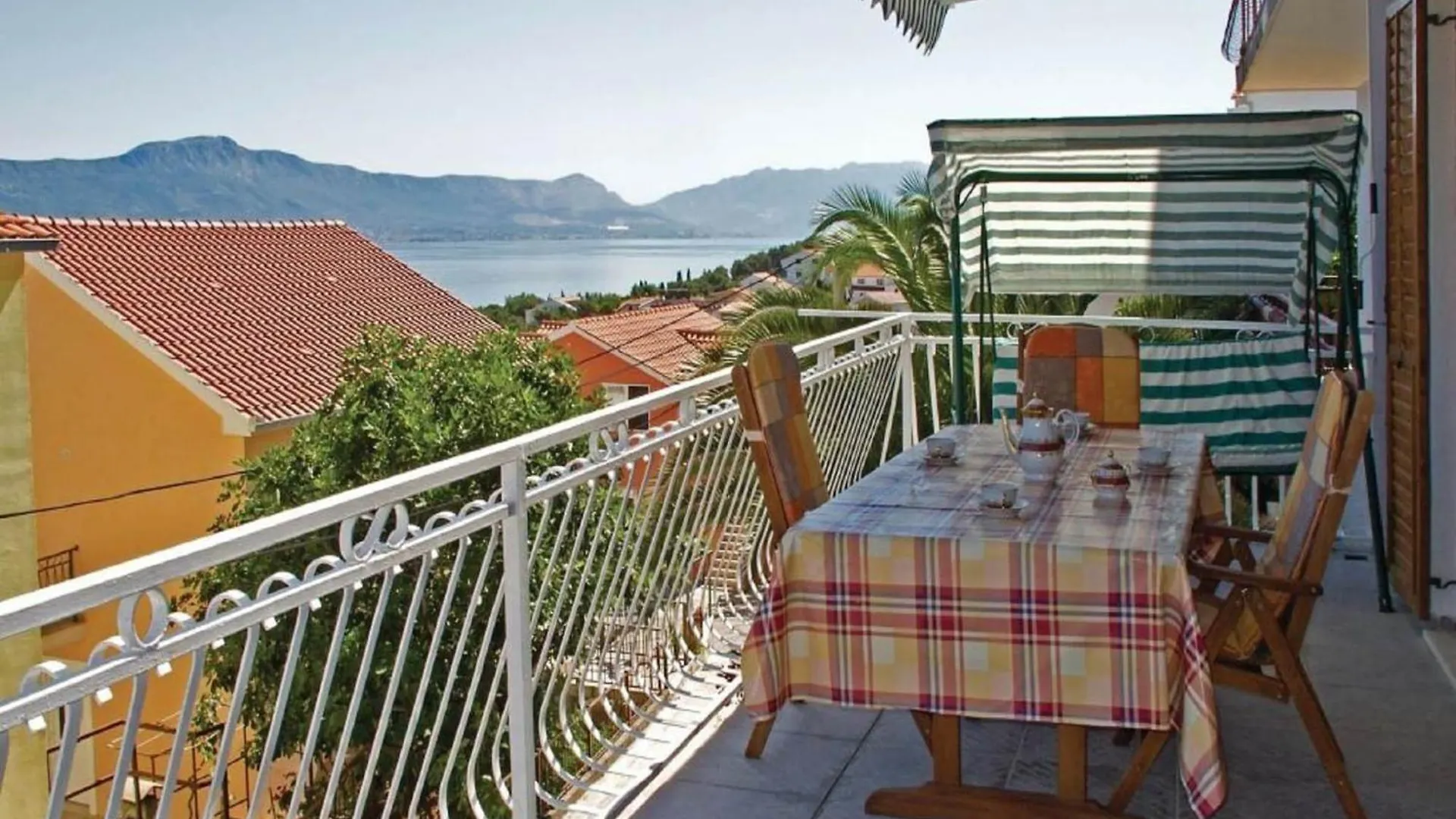 Apartments Halilovi - Two Bedroom Apartment 2 Trogir