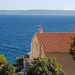 Bandic - 30 Meters To The Apartament